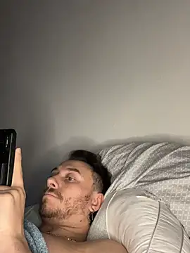 Snapshot of TallHungandCloudy69 chatting on 03-09-26, 01:37 TallHungandCloudy69 online show from 03-09-26, 01:37