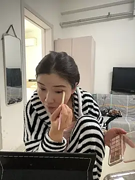 xiaoyu-10 online show from 03-08-26, 06:39