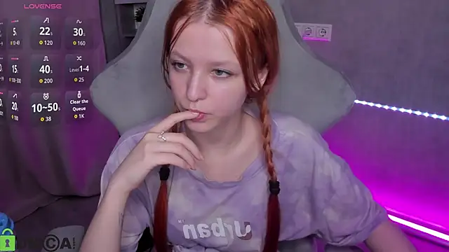 Emma Dusk online show from 05-15-26, 11:12