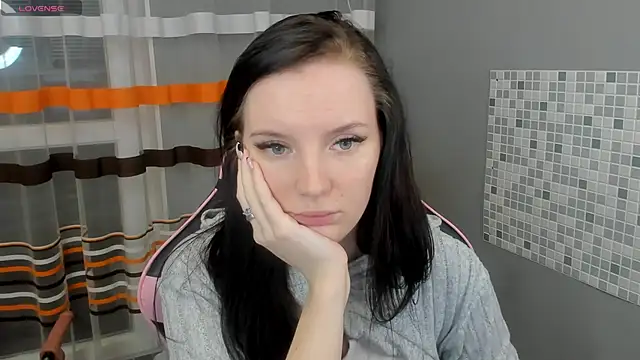 Mary Blu online show from 02-27-25, 10:42