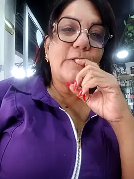 saraladys online show from 04-28-26, 02:55