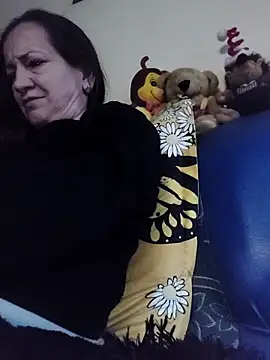 anayss17 online show from 03-17-26, 04:32