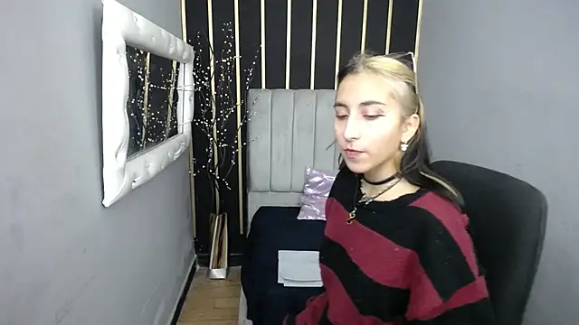 moon shut online show from 03-07-26, 12:35