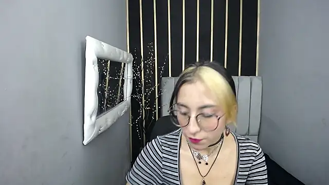 moon shut online show from 03-13-26, 12:23