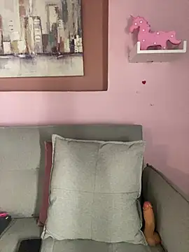 Im Luuu online show from 04-28-26, 11:15