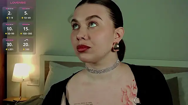 HermioneMoon online show from 04-16-26, 05:03