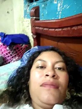 Snapshot of Elenmascarado1509 chatting on 03-14-26, 02:50 Elenmascarado1509 online show from 03-14-26, 02:50