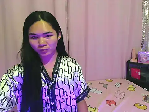 rainexox1 online show from 04-24-26, 06:05