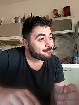 Snapshot of bear_skinny chatting on 03-07-26, 03:09 bear skinny online show from 03-07-26, 03:09