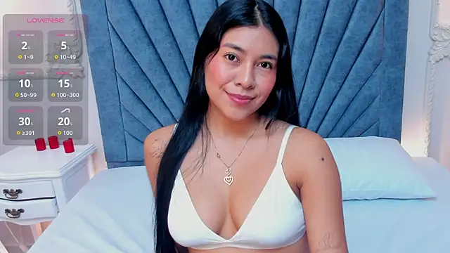 Leandra-Johnson online show from 05-25-26, 01:28