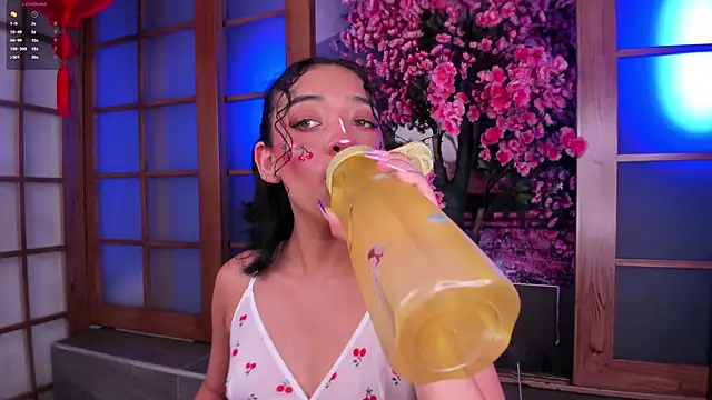 foxy hannah online show from 04-28-26, 06:02