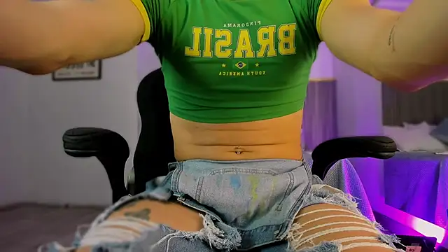 ashvalentine  online show from 04-28-26, 07:30