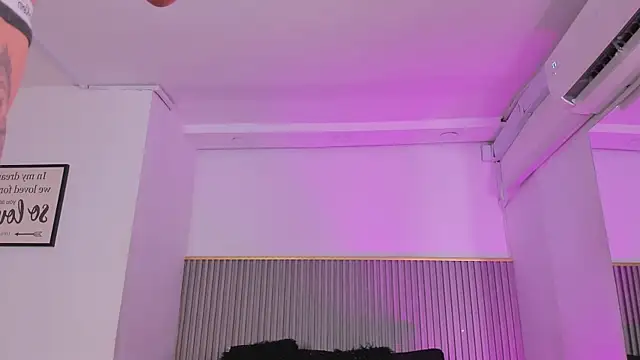 ashvalentine  online show from 07-23-26, 07:34