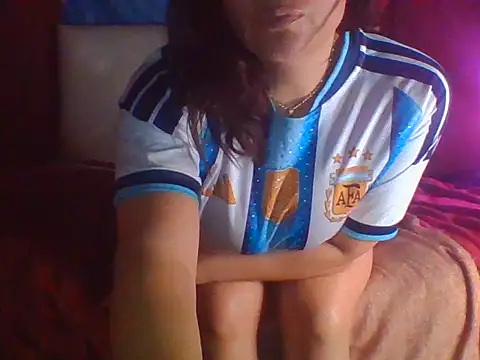 Snapshot of Jime_Love7777 chatting on 06-14-26, 02:24 Jime Love7777 online show from 06-14-26, 02:24