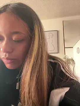 Baby Pink Love online show from 04-13-26, 06:13