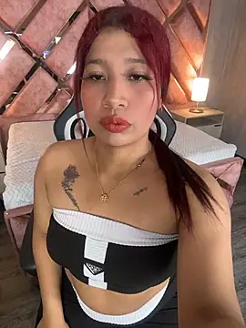 Cherry Charlottee online show from 03-18-26, 07:28