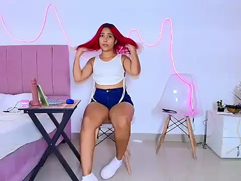 Peliroja lustrum online show from 04-21-26, 07:50