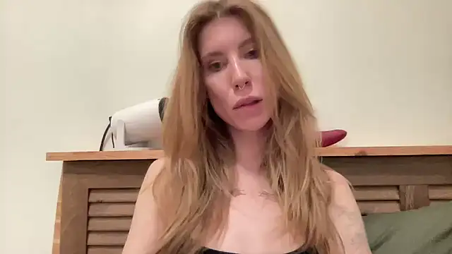 LunaLila7 online show from 03-18-26, 05:38