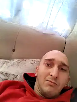 Snapshot of Mahmaze chatting on 03-08-26, 02:43 Mahmaze online show from 03-08-26, 02:43