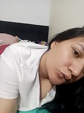 Snapshot of Alice_RouseSg chatting on 03-13-26, 08:10 Alice RouseSg online show from 03-13-26, 08:10