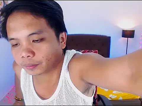 Snapshot of IANhARDfUcker chatting on 03-06-26, 01:46 IANhARDfUcker online show from 03-06-26, 01:46