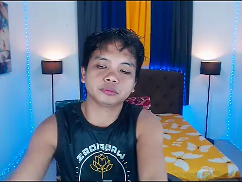 Snapshot of IANhARDfUcker chatting on 03-13-26, 02:07 IANhARDfUcker online show from 03-13-26, 02:07