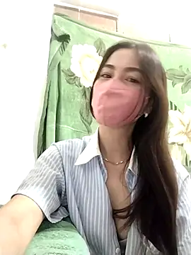 Snapshot of Baby-sexylove20 chatting on 03-10-26, 01:21 Baby-sexylove20 online show from 03-10-26, 01:21