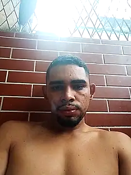 Snapshot of hugoafricano chatting on 03-07-26, 10:01 hugoafricano online show from 03-07-26, 10:01