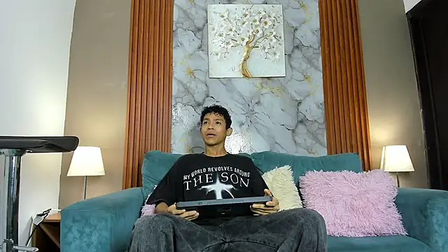 SKINNY BOYXXX online show from 03-14-26, 07:25