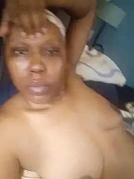 Snapshot of Mbaleehle chatting on 03-19-26, 08:24 Mbaleehle online show from 03-19-26, 08:24