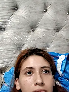 Snapshot of Sasha_Red_ chatting on 04-06-26, 02:20 Sasha Red online show from 04-06-26, 02:20