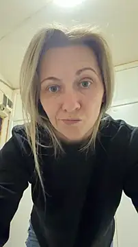 Secret Ladyx online show from 04-15-26, 09:38