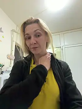 Secret Ladyx online show from 05-19-26, 08:04