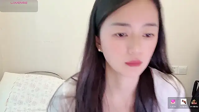 Snapshot of jinxiyao01 chatting on 08-04-26, 02:48 jinxiyao01 online show from 08-04-26, 02:48