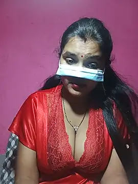 Snapshot of Sexy_Sonniyaa chatting on 06-15-26, 05:48 Sexy Sonniyaa online show from 06-15-26, 05:48