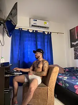 Snapshot of Kenny_romano chatting on 03-14-26, 03:39 Kenny romano online show from 03-14-26, 03:39