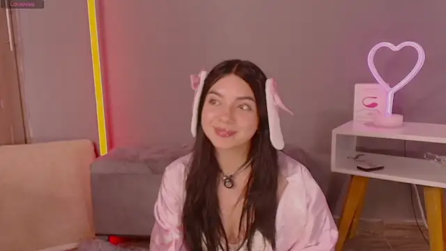 Im Elaris online show from 04-07-26, 02:50