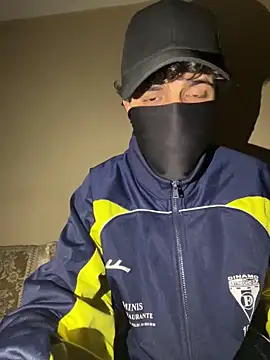 Snapshot of CodingRemotion chatting on 03-11-26, 10:16 CodingRemotion online show from 03-11-26, 10:16