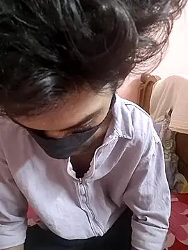 Snapshot of max_the_dick chatting on 03-04-26, 08:15 max the dick online show from 03-04-26, 08:15