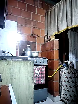 Snapshot of Johanna-dario chatting on 03-13-26, 09:27 Johanna-dario online show from 03-13-26, 09:27