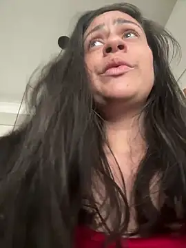 Geovana blan online show from 03-12-26, 05:52