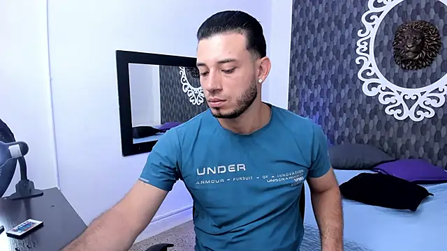 Snapshot of Daiamon_Clark chatting on 03-12-26, 07:31 Daiamon Clark online show from 03-12-26, 07:31