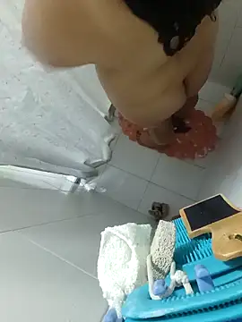 Snapshot of lizcata chatting on 03-06-26, 04:36 lizcata online show from 03-06-26, 04:36