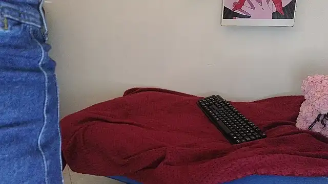 Caroline hernandes online show from 04-16-26, 12:39