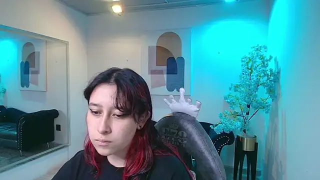 TarlyWho online show from 05-06-26, 11:26