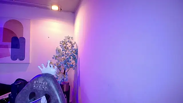 TarlyWho online show from 05-17-26, 11:28