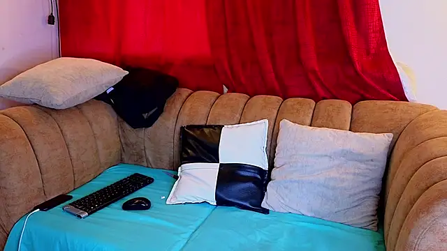 ahnaysexx online show from 04-25-26, 07:22