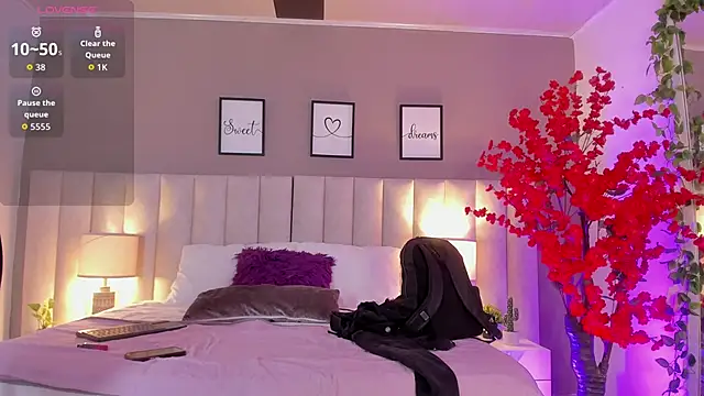 Snapshot of Kiara_Kismet_ chatting on 03-11-26, 09:21 Kiara Kismet online show from 03-11-26, 09:21