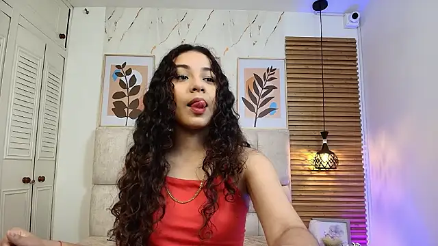 Snapshot of HemmaStar chatting on 03-13-26, 07:53 HemmaStar online show from 03-13-26, 07:53