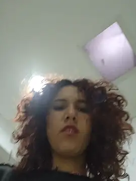 Isabella Stark online show from 04-12-26, 11:48